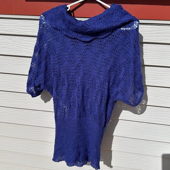 Maurices Sweaters - Maurices Blue, Size Medium, Short Sleeve Sweater